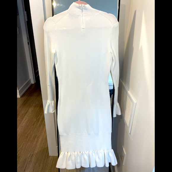 Selling this white bandage material Reiss dress in perfect condition - Picture 2 of 4